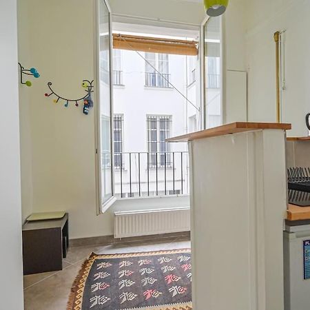 Radiant Flat - Spacious Studio Apartment - Marais Paris Exterior foto